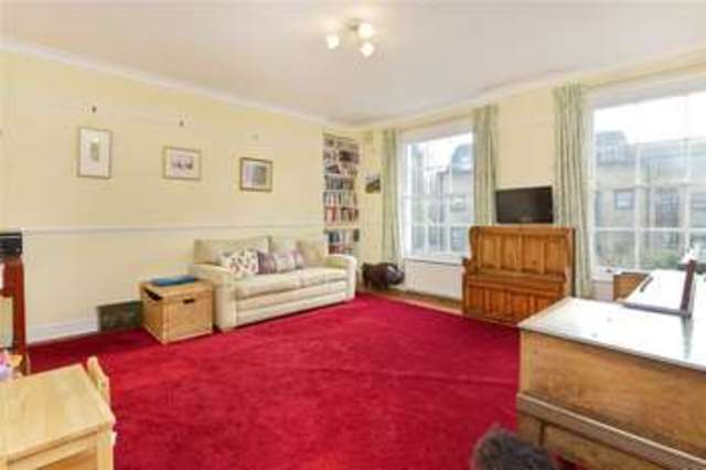  Image of 2 bedroom Flat for sale in Highbury Crescent London N5 at Highbury London Drayton Park, N5 1RN