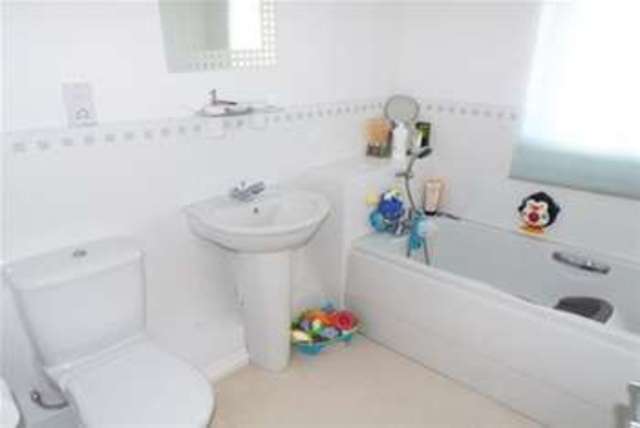  Image of 4 bedroom Detached house to rent in Highfield Rise Chester Le Street DH3 at Chester Le Street, DH3 3UY