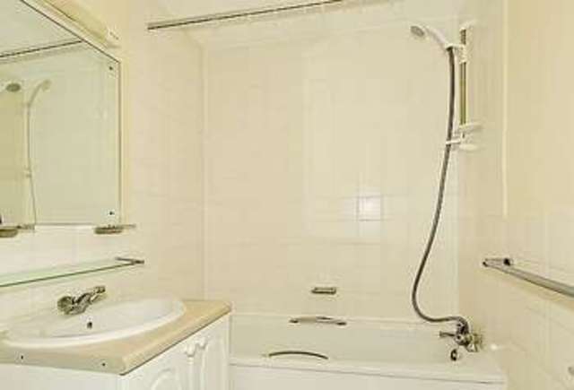  Image of 2 bedroom Bungalow to rent in Hill Close Brington Huntingdon PE28 at Brington, PE28 5EH