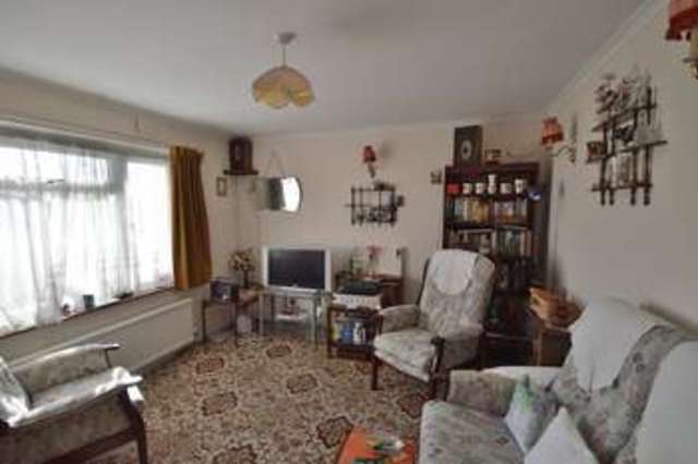  Image of 2 bedroom Maisonette for sale in Hiltingbury Road Chandler
