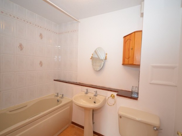  Image of 2 bedroom Flat to rent in Hirst Court Fallin Stirling FK7 at Fallin Stirling Fallin, FK7 7HZ