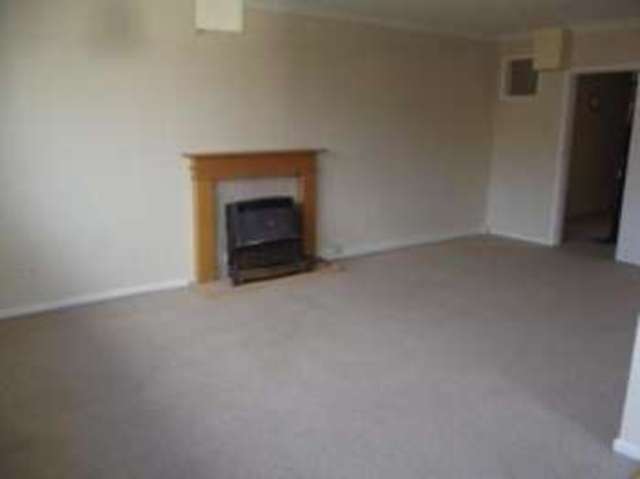  Image of 2 bedroom Flat for sale in Lichfield Road Sutton Coldfield B74 at 365 Lichfield Road Sutton Coldfield Four Oaks, B74 4DD