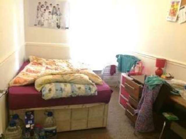  Image of 5 bedroom House Share to rent in Hobson Road Selly Park Birmingham B29 at Selly Park Bristol Selly Park, B29 7QA