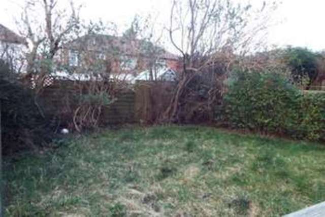  Image of 2 bedroom Flat to rent in Holm Green Whitley Bay NE25 at Whitley Bay, NE25 9SQ