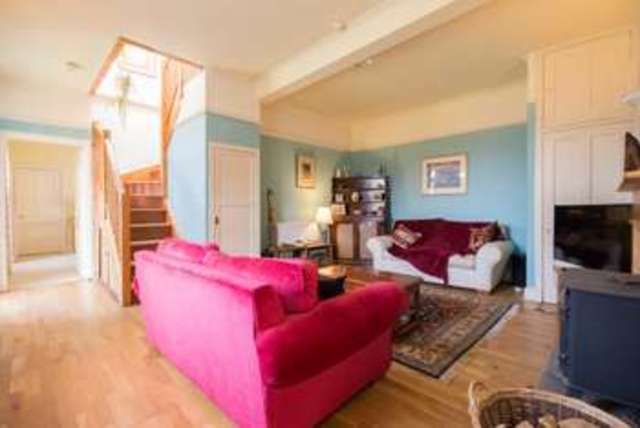  Image of 4 bedroom Cottage for sale in Montrave Montrave Leven KY8 at .  Leven, KY8 5NZ