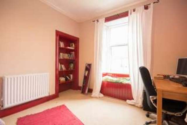  Image of 4 bedroom Cottage for sale in Montrave Montrave Leven KY8 at .  Leven, KY8 5NZ