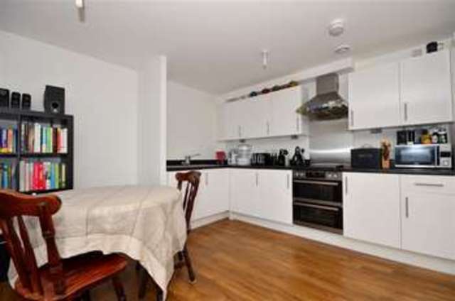  Image of 3 bedroom Apartment for sale in Honour Gardens Dagenham RM8 at Dagenham Essex Dagenham, RM8 2GF