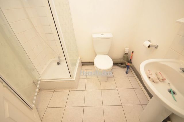  Image of 1 bedroom Flat to rent in Horns Road Ilford IG2 at Horns Road  Ilford, IG2 6BN