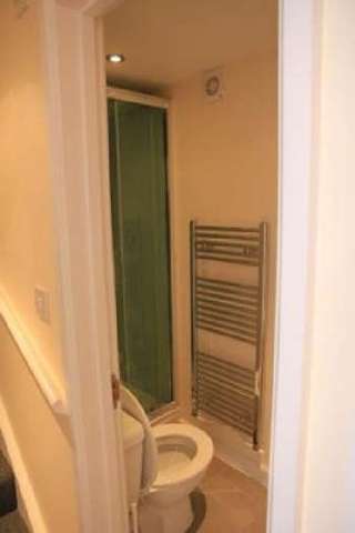  Image of 6 bedroom House Share to rent in Hubert Road Selly Oak Birmingham B29 at Selly Oak Bristol Selly Oak, B29 6ES