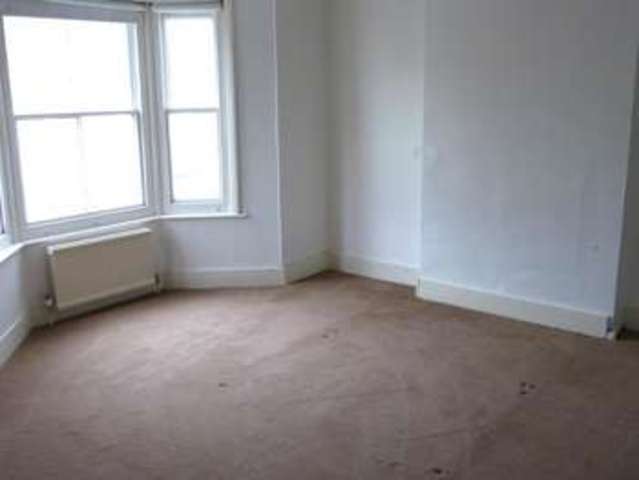  Image of 2 bedroom Terraced house to rent in Hughenden Road Hastings TN34 at Hughenden Road  HASTINGS, TN34 3TE