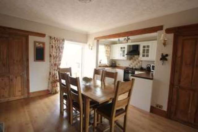  Image of 4 bedroom Semi-Detached house for sale in Hull Bridge Road Beverley HU17 at Hull Bridge Road  Beverley, HU17 9RT