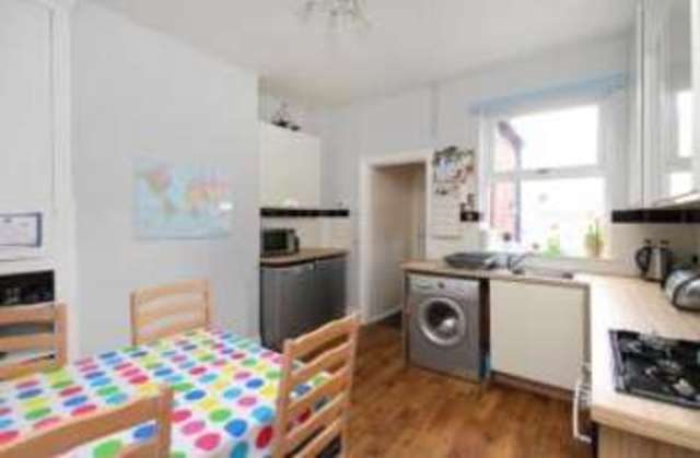  Image of 3 bedroom Terraced house for sale in Hunter Road Sheffield S6 at Hillsborough Sheffield Hillsborough, S6 4LE
