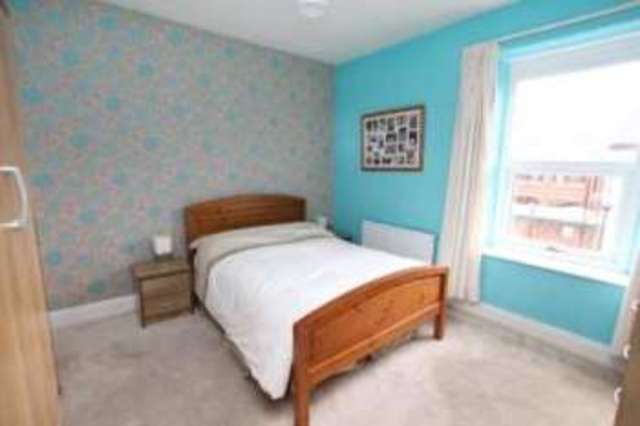  Image of 3 bedroom Terraced house for sale in Hunter Road Sheffield S6 at Hillsborough Sheffield Hillsborough, S6 4LE