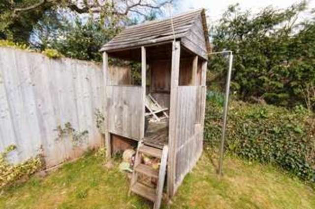  Image of 4 bedroom Detached house for sale in Jocelyn Mead Crediton EX17 at Jocelyn Mead  Crediton, EX17 2EN