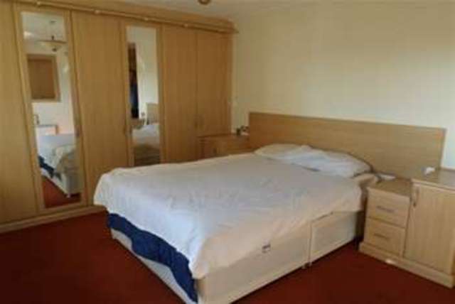  Image of 2 bedroom Flat to rent in Judkin Court Heol Tredwen Cardiff CF10 at Cardiff, CF10 5AX