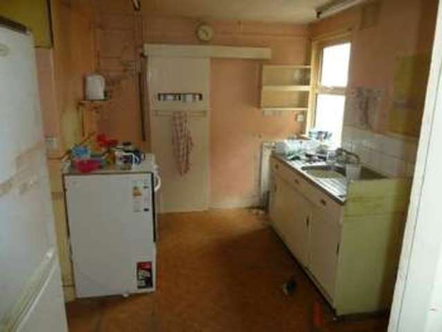  Image of 3 bedroom Terraced house for sale in Junction Road Reading RG1 at Junction Road  Reading, RG1 5SA