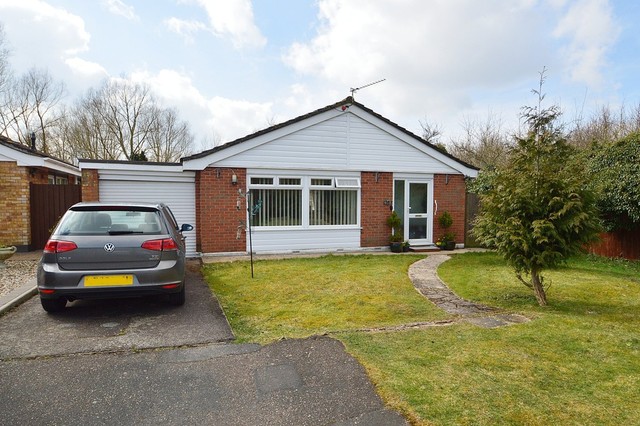  Image of 3 bedroom Detached house for sale in Karen Close Scole Diss IP21 at Karen Close Scole Diss, IP21 4DL