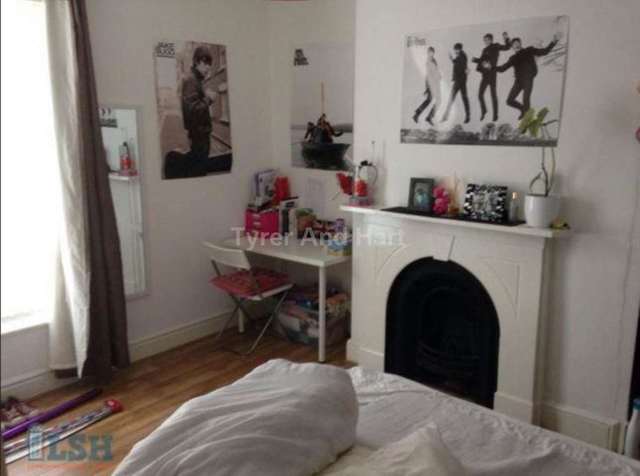  Image of 6 bedroom House Share to rent in Kenmare Road Wavertree Liverpool L15 at Kenmare Road  Liverpool, L15 3HG