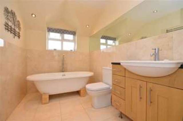  Image of 4 bedroom Semi-Detached house for sale in Keydell Avenue Waterlooville PO8 at Horndean Waterlooville Waterlooville, PO8 9TA