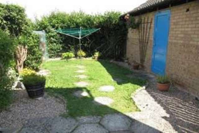  Image of 2 bedroom Semi-Detached house to rent in Keyes Drive Rugby CV22 at Rugby, CV22 7ST