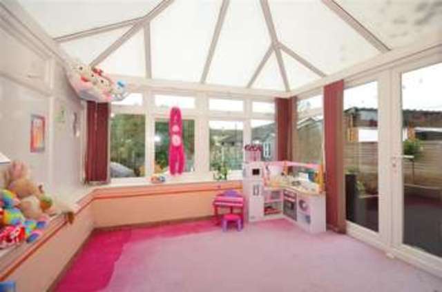  Image of 3 bedroom Semi-Detached house for sale in Kingfisher Road Larkfield Aylesford ME20 at Larkfield Kent Aylesford, ME20 6RF