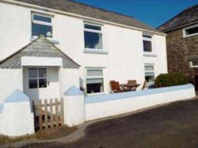  Image of 2 bedroom Flat for sale in Beesands Beesands Kingsbridge TQ7 at Kingsbridge  Beesands, TQ7 2EN