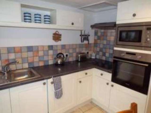  Image of 2 bedroom Flat for sale in Beesands Beesands Kingsbridge TQ7 at Kingsbridge  Beesands, TQ7 2EN