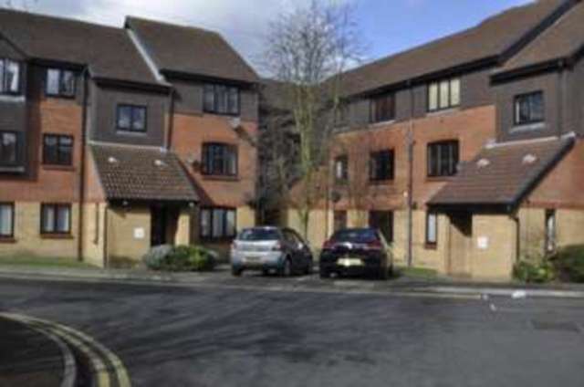  Image of 2 bedroom Flat to rent in Kipling Drive Colliers Wood London SW19 at Wimbledon  Haydons Road, SW19 1TL