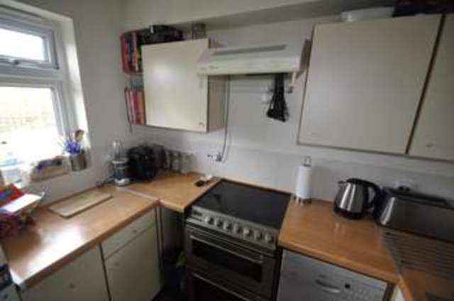  Image of 2 bedroom Flat to rent in Kipling Drive Colliers Wood London SW19 at Wimbledon  Haydons Road, SW19 1TL