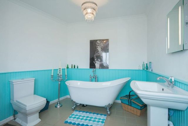  Image of 4 bedroom Detached house for sale in Main Road Lacey Green Princes Risborough HP27 at Main Road Lacey Green Princes Risborough, HP27 0QG