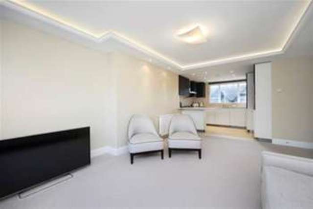 Image of 2 bedroom Flat to rent in Ladbroke Road London W11 at London, W11 3PU