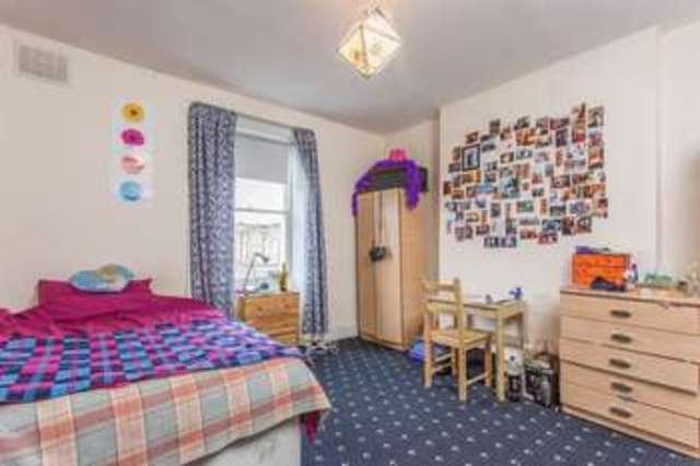  Image of 4 bedroom Flat for sale in Lady Margaret Road London NW5 at Lady Margaret Road  London, NW5 2NE