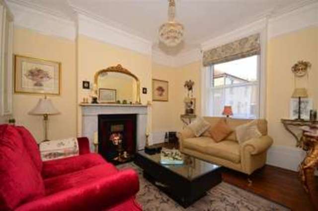  Image of 4 bedroom Terraced house for sale in Langdon Road Rochester ME1 at Rochester Kent Rochester, ME1 1UN