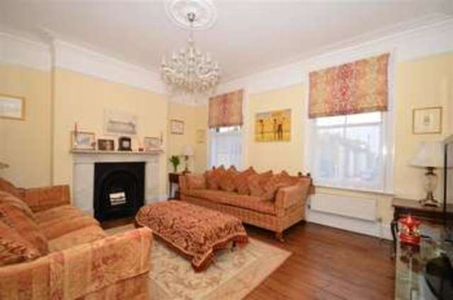  Image of 4 bedroom Terraced house for sale in Langdon Road Rochester ME1 at Rochester Kent Rochester, ME1 1UN