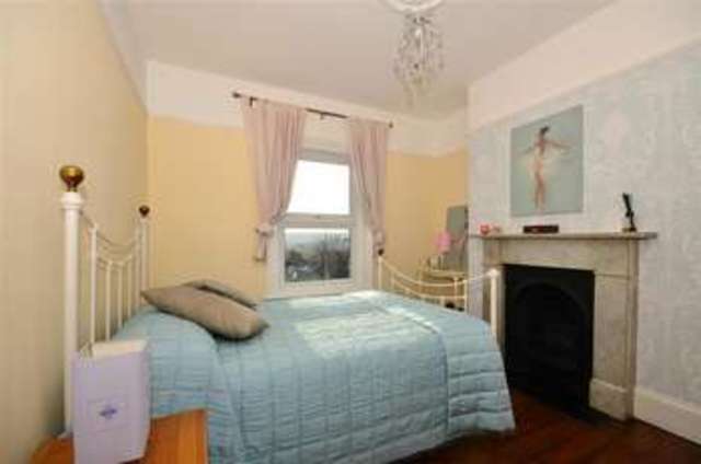  Image of 4 bedroom Terraced house for sale in Langdon Road Rochester ME1 at Rochester Kent Rochester, ME1 1UN