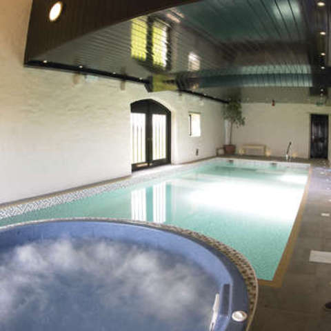  Image of 1 bedroom Apartment for sale in Laugharne Laugharne Carmarthen SA33 at Laugharne, SA33 4RS