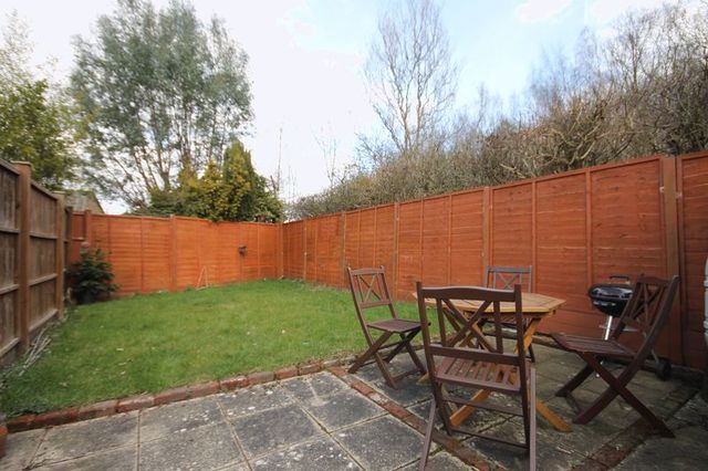  Image of 1 bedroom Detached house for sale in Leith View North Holmwood Dorking RH5 at Leith View North Holmwood Dorking, RH5 4TG