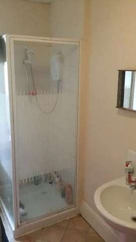  Image of 5 bedroom House Share to rent in Lenton Boulevard Lenton Nottingham NG7 at Lenton Bristol Lenton, NG7 2FQ