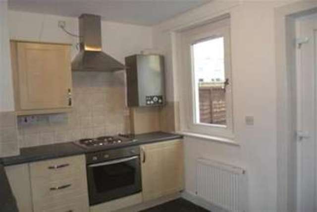 Image of 2 bedroom Flat to rent in Lesmahagow Road Strathaven ML10 at Strathaven, ML10 6DA
