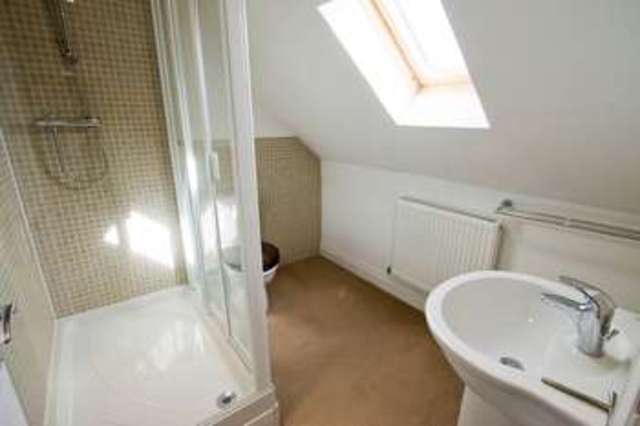 Image of 5 bedroom End of Terrace to rent in Letcombe Place Horndean Waterlooville PO8 at Horndean Waterlooville Hampshire, PO8 0DE