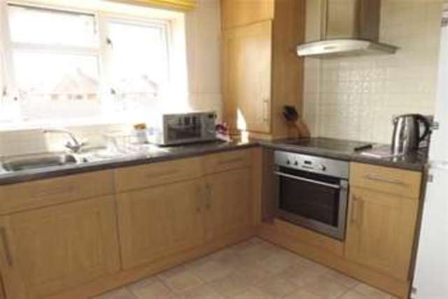  Image of 2 bedroom Maisonette to rent in Linford Crescent Coalville LE67 at Coalville, LE67 4QY