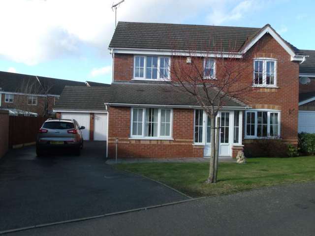  Image of 4 bedroom Detached house for sale in Lingmoor Grove Aldridge Walsall WS9 at Lingmoor Grove Aldridge Walsall, WS9 8BY