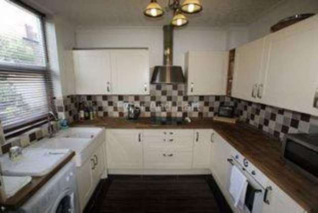  Image of 6 bedroom House Share to rent in Lisburn Lane Old Swan Liverpool L13 at Lisburn Lane  Liverpool, L13 9AG