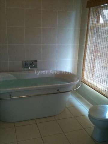  Image of 6 bedroom House Share to rent in Lisburn Lane Old Swan Liverpool L13 at Lisburn Lane  Liverpool, L13 9AG