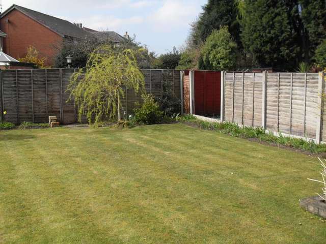  Image of 3 bedroom Semi-Detached house to rent in Liverpool Road Formby Liverpool L37 at Liverpool Road Formby Liverpool, L37 4BW