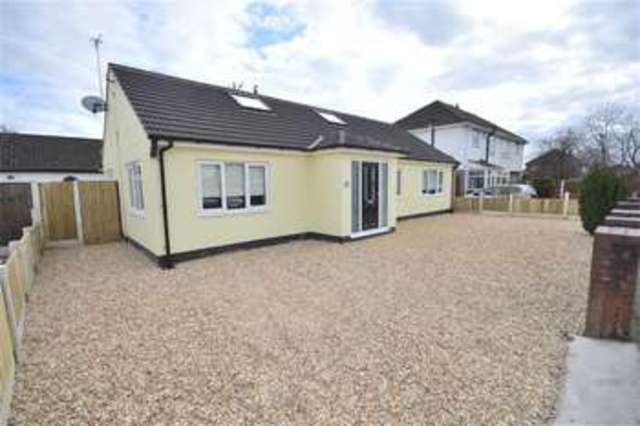  Image of 3 bedroom Property for sale in Llanberis Road Cheadle Hulme Cheadle SK8 at Llanberis Road Cheadle Cheadle, SK8 6BU