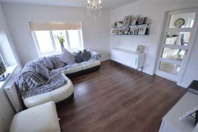  Image of 3 bedroom Property for sale in Llanberis Road Cheadle Hulme Cheadle SK8 at Llanberis Road Cheadle Cheadle, SK8 6BU
