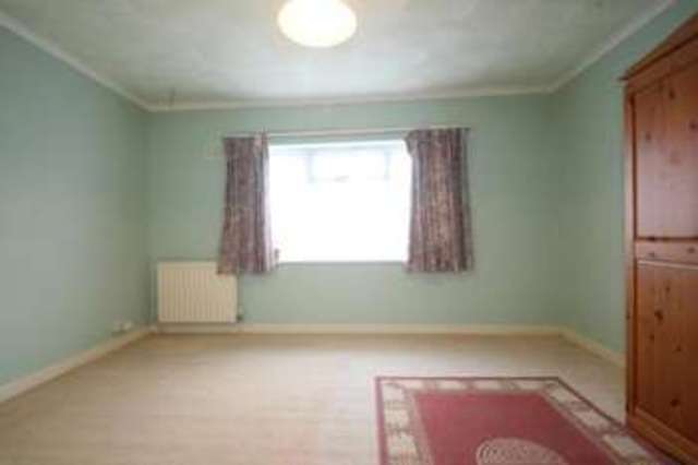  Image of 2 bedroom Detached house to rent in Lloyd Goring Close Angmering Littlehampton BN16 at Angmering Hammerpot, BN16 4LG
