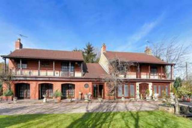  Image of 5 bedroom Detached house for sale in Loughborough Road Rothley Leicester LE7 at Loughborough Road  Rothley, LE7 7NL