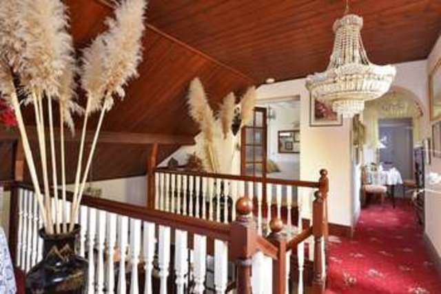  Image of 5 bedroom Detached house for sale in Loughborough Road Rothley Leicester LE7 at Loughborough Road  Rothley, LE7 7NL